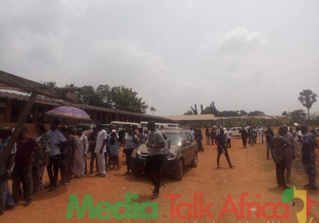 21731 strange aircraft in umuahia causes anxiety during polls 21731 strange aircraft in umuahia causes anxiety during polls