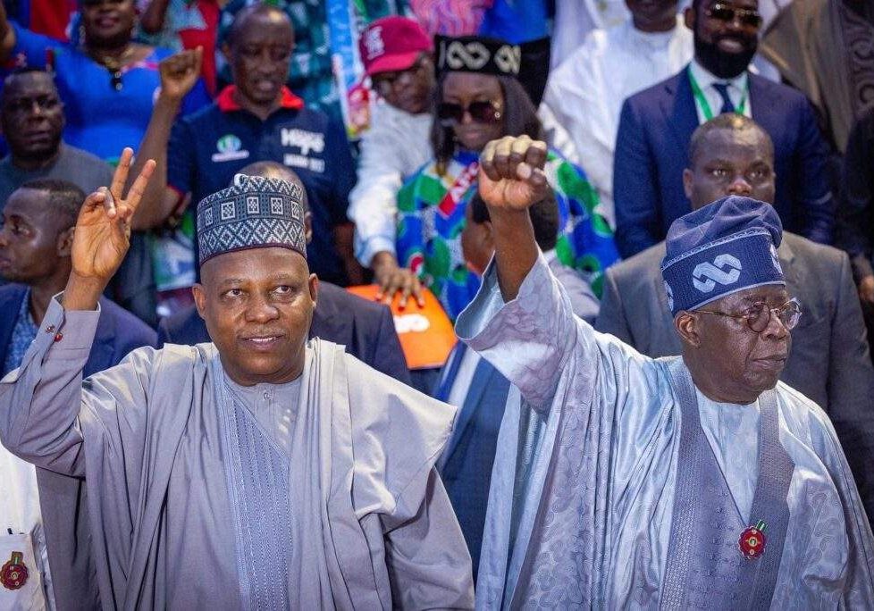 24898 group holds victory dinner for president elect tinubu in abuja 24898 group holds victory dinner for president elect tinubu in abuja