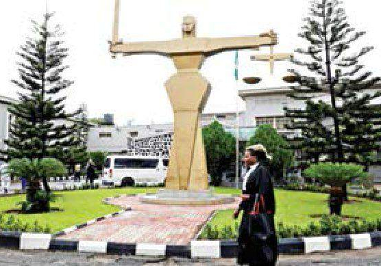 25211 federal high court begins easter vacation march 31