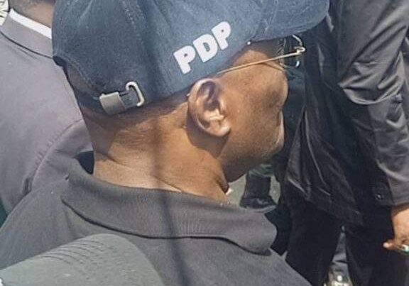 25456 protest dancing skelewu wont restore your mandate apc pcc slams atiku 25456 protest dancing skelewu wont restore your mandate apc pcc slams atiku