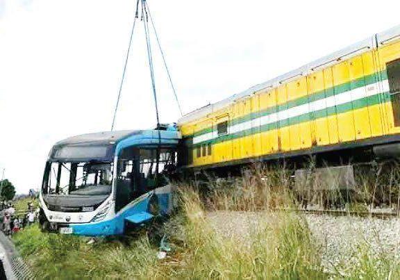 27696 forgive me lagos brt driver in train crash begs victims report 27696 forgive me lagos brt driver in train crash begs victims report
