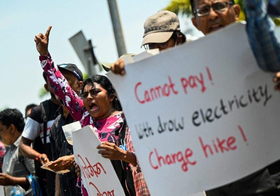 29573 strike grips sri lanka as unions protest imf bailout 29573 strike grips sri lanka as unions protest imf bailout