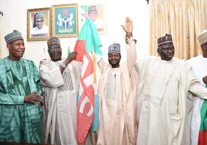 29851 again wave of defection hit nnpp pdp sdp in yobe 29851 again wave of defection hit nnpp pdp sdp in yobe