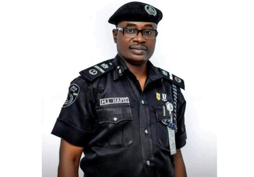 30405 2023 dont die because of any politician police warns supporters 30405 2023 dont die because of any politician police warns supporters