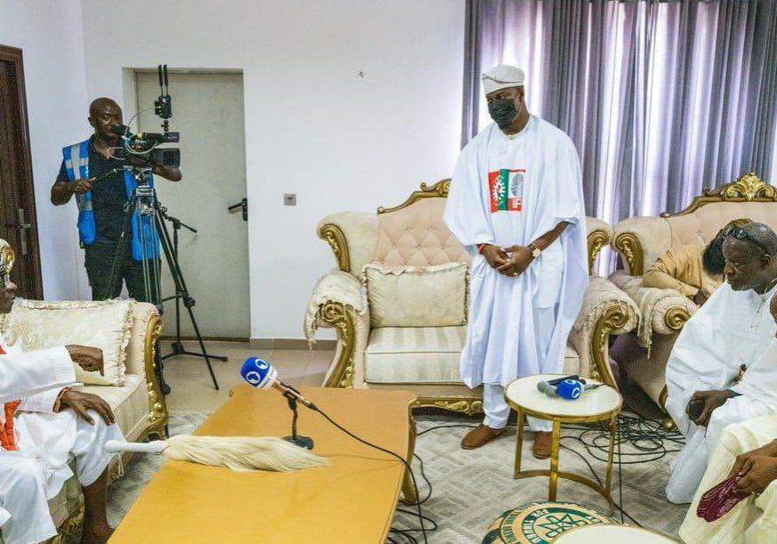 30638 guber election oba of lagos tells lps rhodes vivour who will win saturday poll