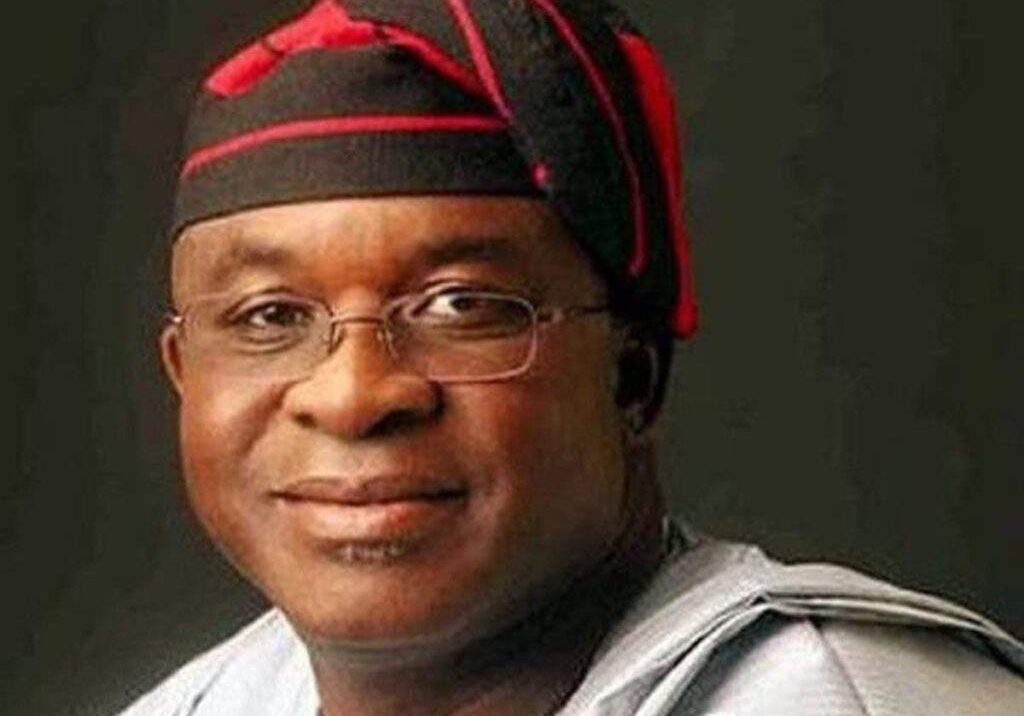 30893 otukpo obi communal clash senator mark sues for peace 30893 otukpo obi communal clash senator mark sues for peace