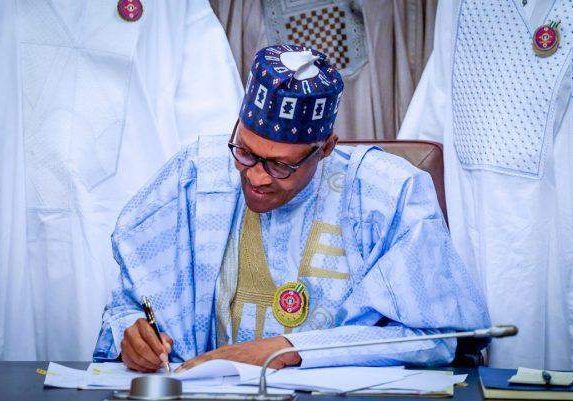 30903 buhari signs bill mandating president elect to appoint cabinet in 60 days