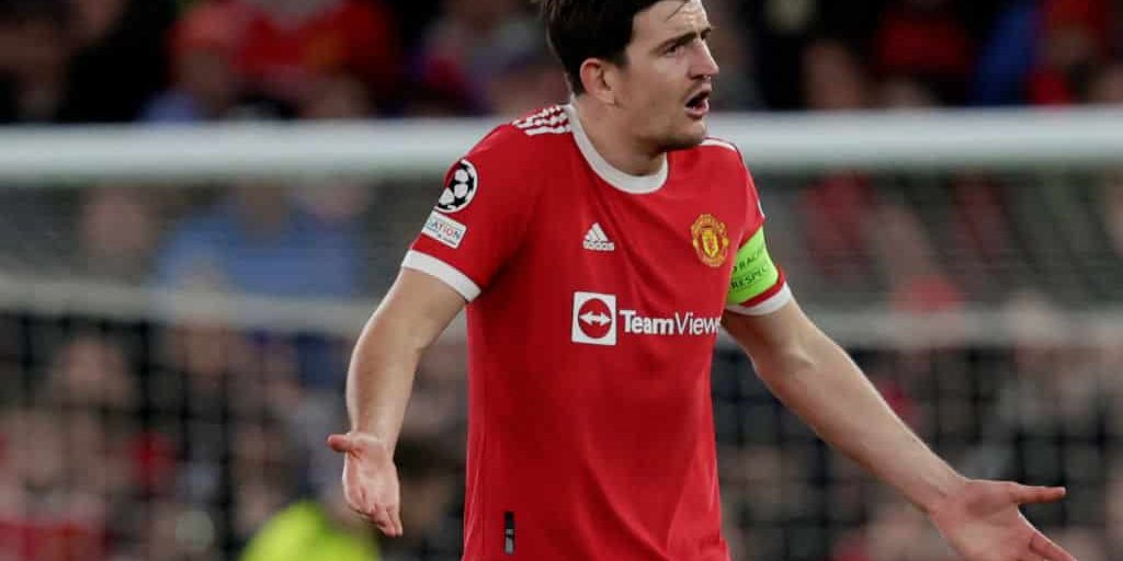 32587 epl you need to leave old trafford maguire told to return to leicester city