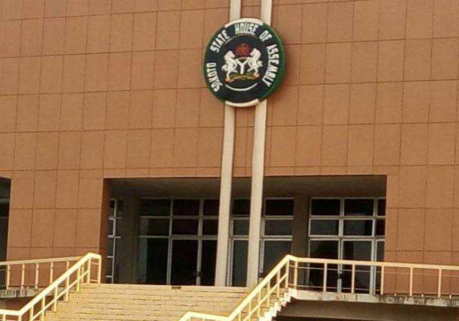 33527 pdp apc trade blames on guber assembly elections in sokoto