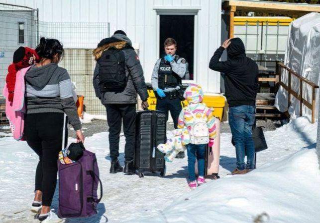 34794 us canada agree to turn back asylum seekers at border 34794 us canada agree to turn back asylum seekers at border