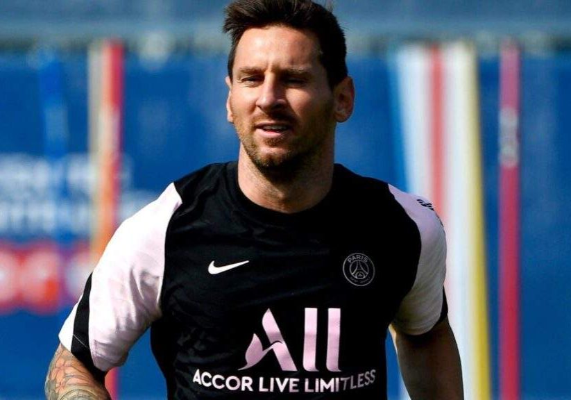 42006 only muhammad ali gets close messi named greatest sportsman of all time