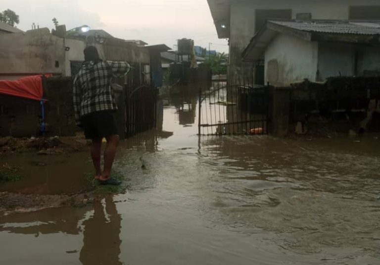 42724 rainfall destroys houses in aba