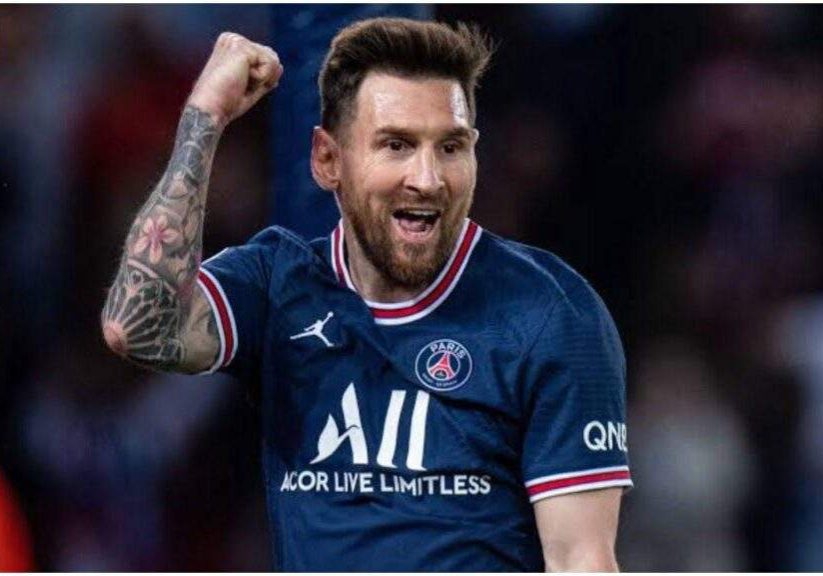 42891 messi overtakes cristiano ronaldos record