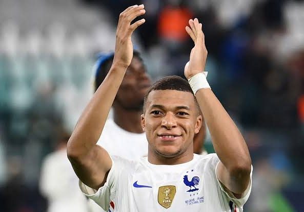 43986 bayern defender upamecano hails mbappe as world best footballer 43986 bayern defender upamecano hails mbappe as world best footballer