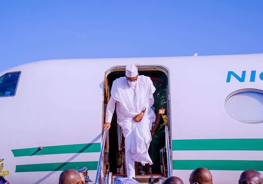 44182 buhari arrives madinah for official visit