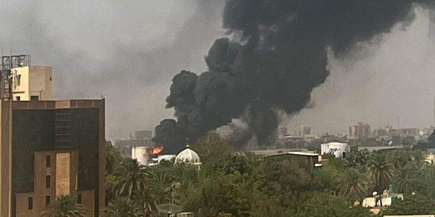 47398 sudanese power struggle erupts into violence 47398 sudanese power struggle erupts into violence