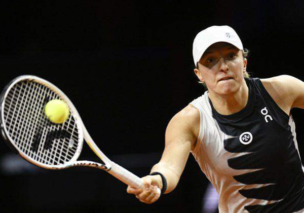 50065 stuttgart swiatek sets up us open final rematch with jabeur 50065 stuttgart swiatek sets up us open final rematch with jabeur