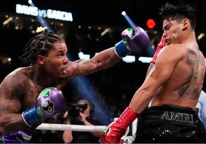 51301 davis knocks out garcia to remain unbeaten in marquee bout 51301 davis knocks out garcia to remain unbeaten in marquee bout