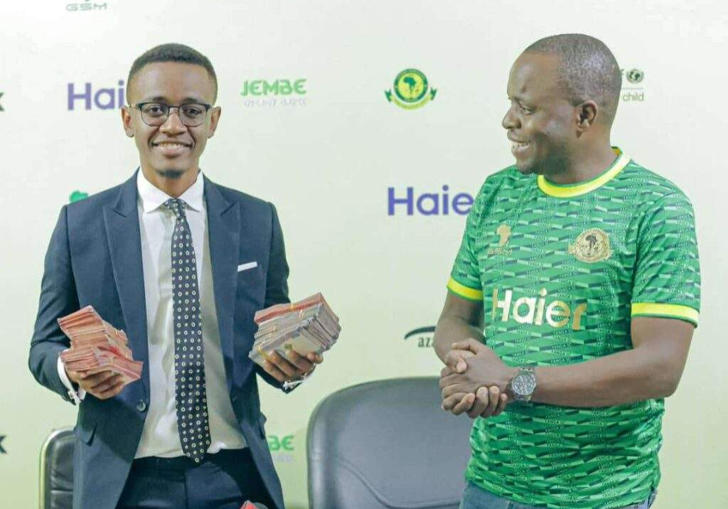 52709 young africans get cash reward for win against rivers united 52709 young africans get cash reward for win against rivers united