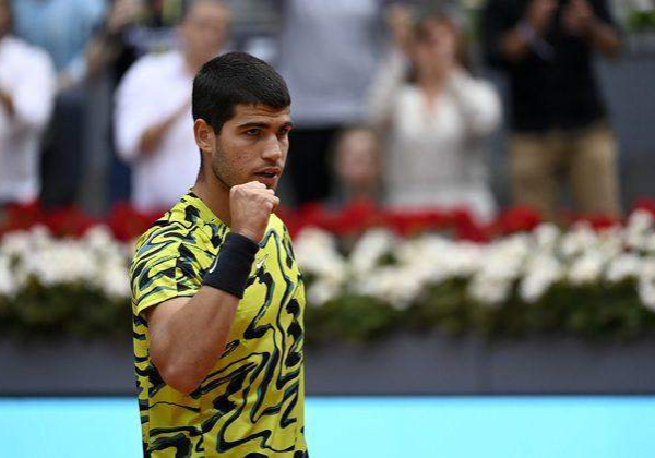 54030 alcaraz survives madrid open scare 54030 alcaraz survives madrid open scare