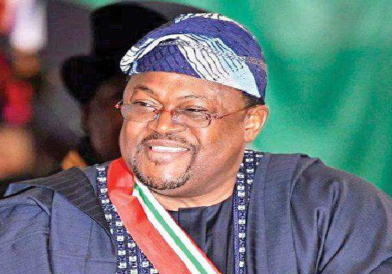54094 buhari hails adenuga 70