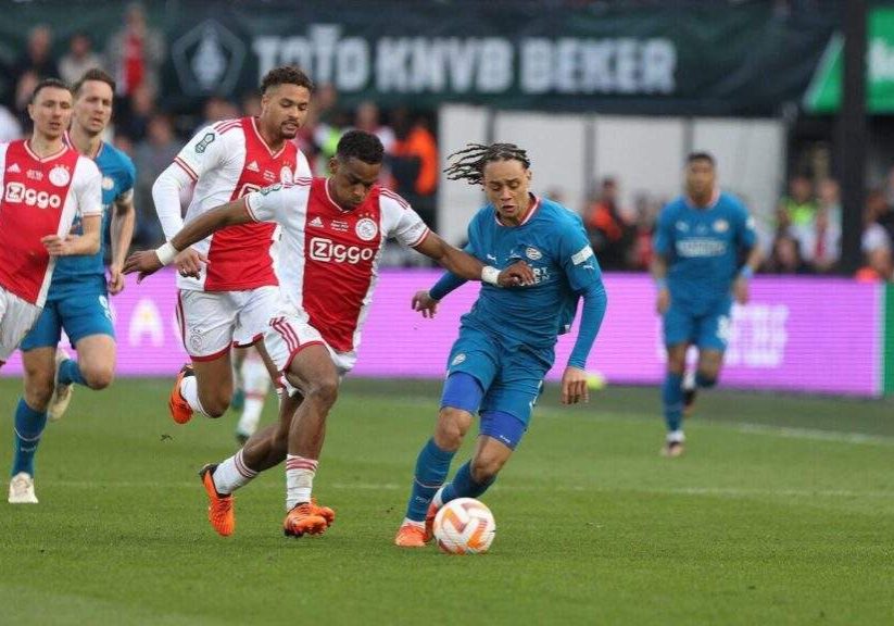 55039 psv beat ajax on penalties to win dutch cup