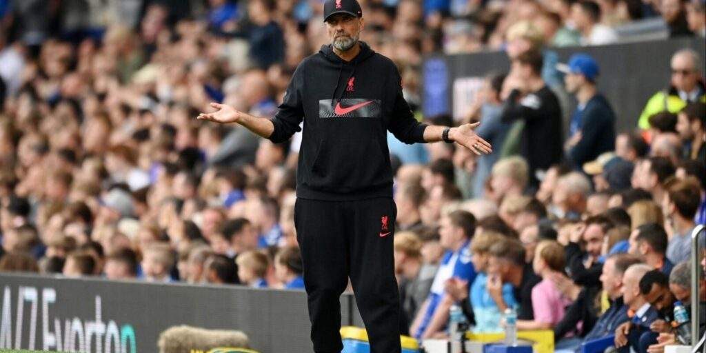 55106 klopp risks sanction for referee against us rant