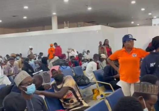 58640 sudan war 834 nigerians arrive abuja