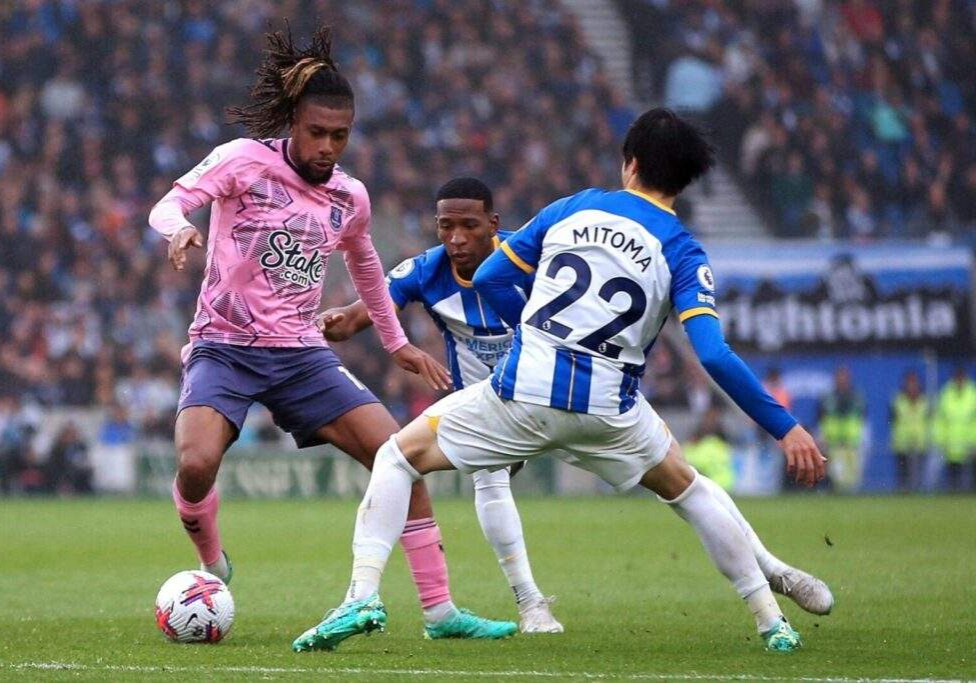 59250 epl iwobi bags assist in evertons big win against brighton