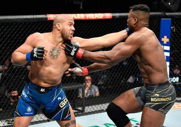 62257 francis ngannou signs with pfl joins new super fight division