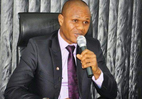 63755 efcc alerts public to corrupt politicians planning to flee nigeria before may 29