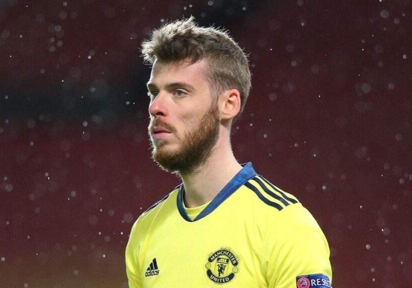 63922 david de gea man utds goalkeeper claims the golden glove award for 2022 2023 epl season