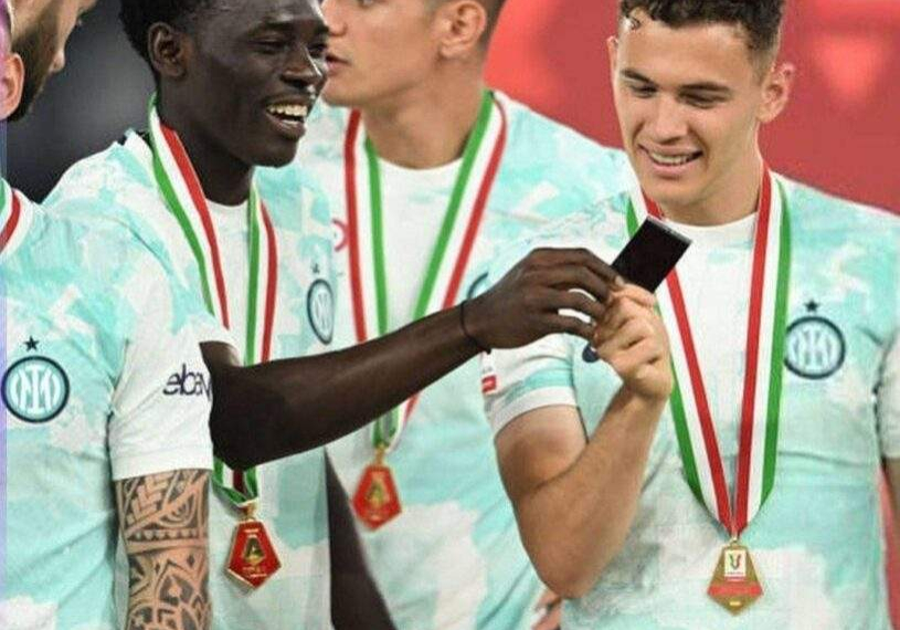66235 nigerian teenager akinsanmiro makes history as inter milan wins coppa italia