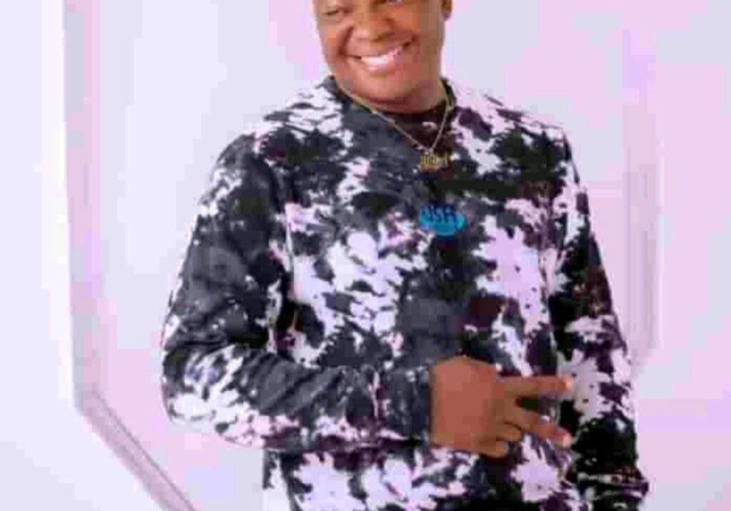 69084 popular nigerian skit maker mama uka survives house collapse
