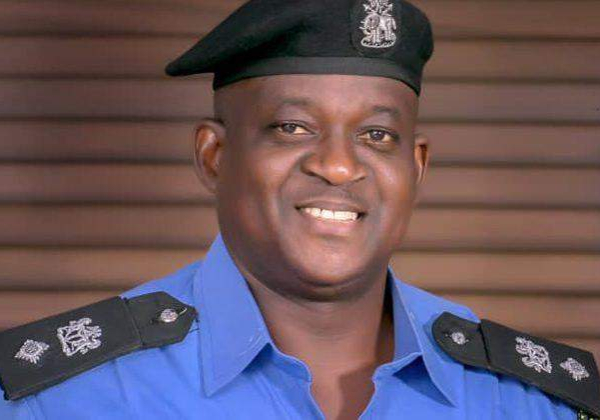 69845 police promote 31465 officers 69845 police promote 31465 officers