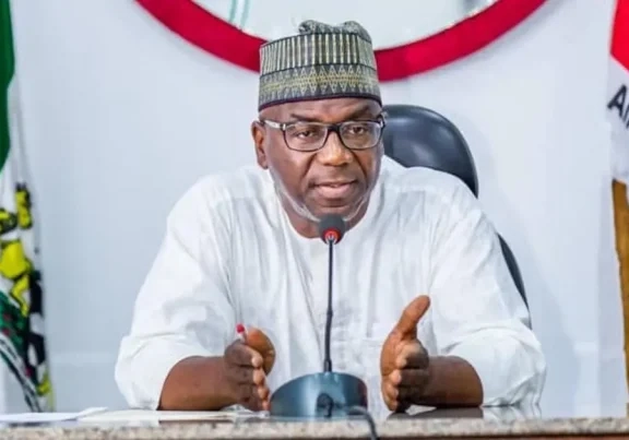 72566 kwara state government rolls out bus palliative for students 72566 kwara state government rolls out bus palliative for students