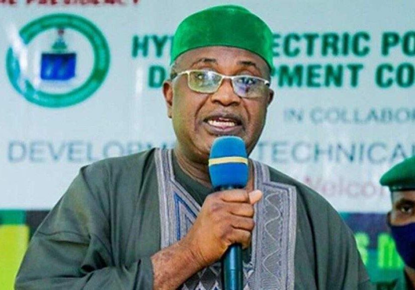 73407 hyppadec boss urges compulsory use of life jackets for boat passengers