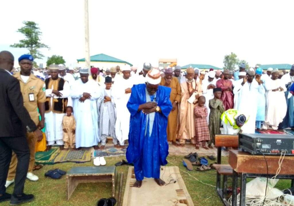 76508 islamic cleric urges nigerians to pray for government action against insecurity 76508 islamic cleric urges nigerians to pray for government action against insecurity
