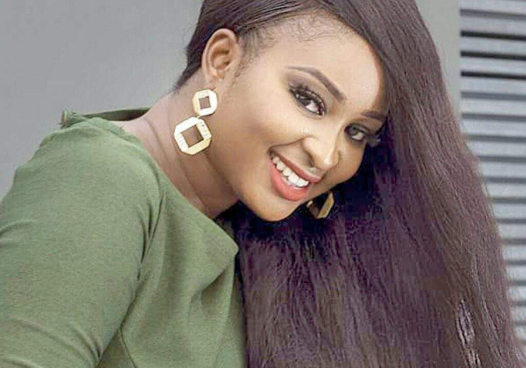 76831 etinosa idemudia surviving domestic violence and finding freedom 76831 etinosa idemudia surviving domestic violence and finding freedom