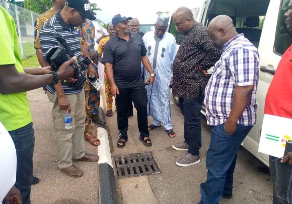 77711 illegal theft of gully inlets and manhole covers in fct raises concerns 77711 illegal theft of gully inlets and manhole covers in fct raises concerns