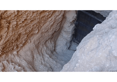 7958 egypt unveils ancient royal tomb in luxor