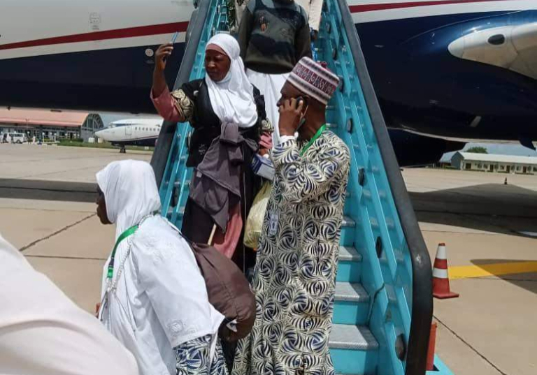 81673 hajj second batch of 269 kwara pilgrims returns to nigeria 81673 hajj second batch of 269 kwara pilgrims returns to nigeria