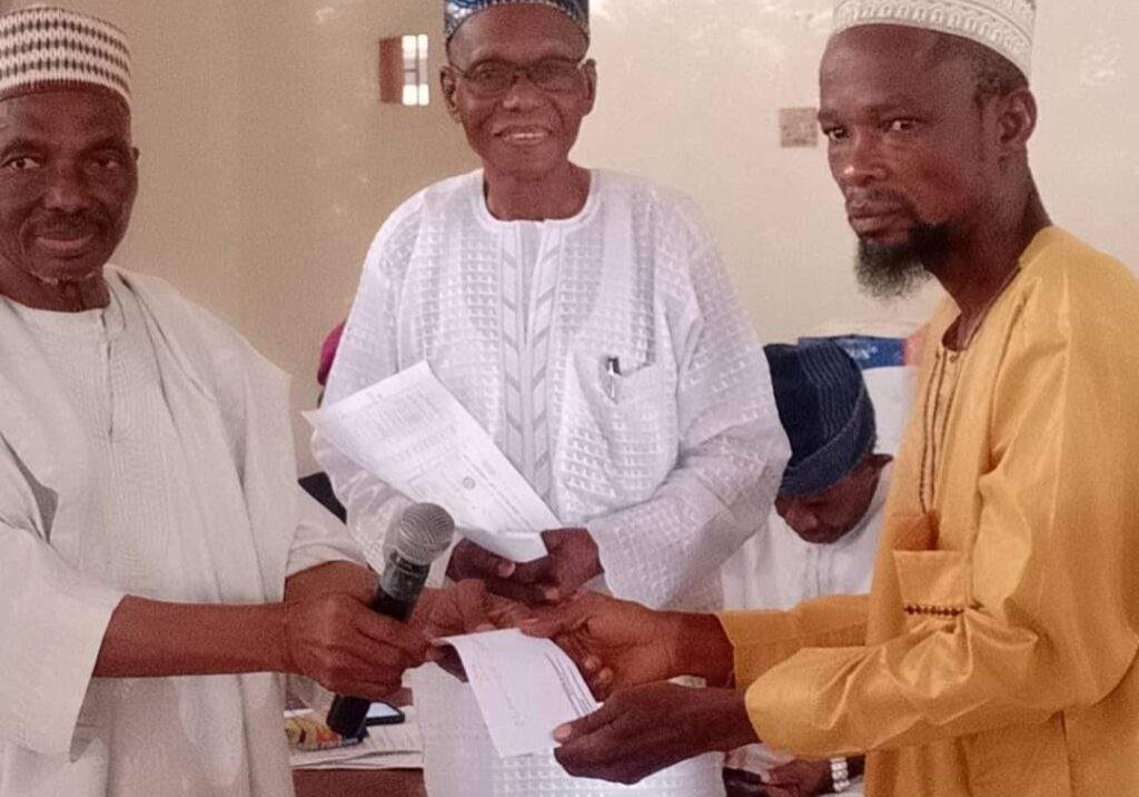 81895 pay your zakat for us to reduce poverty in nigeria man tells rich muslims 81895 pay your zakat for us to reduce poverty in nigeria man tells rich muslims