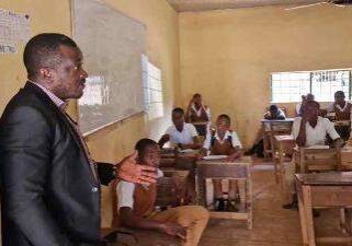 84323 anambra lawmaker takes up teaching job