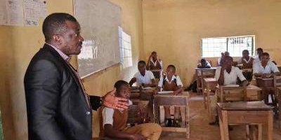 84323 anambra lawmaker takes up teaching job 84323 anambra lawmaker takes up teaching job