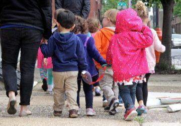 86156 almost 2 2m german children at risk of poverty statistics 86156 almost 2 2m german children at risk of poverty statistics