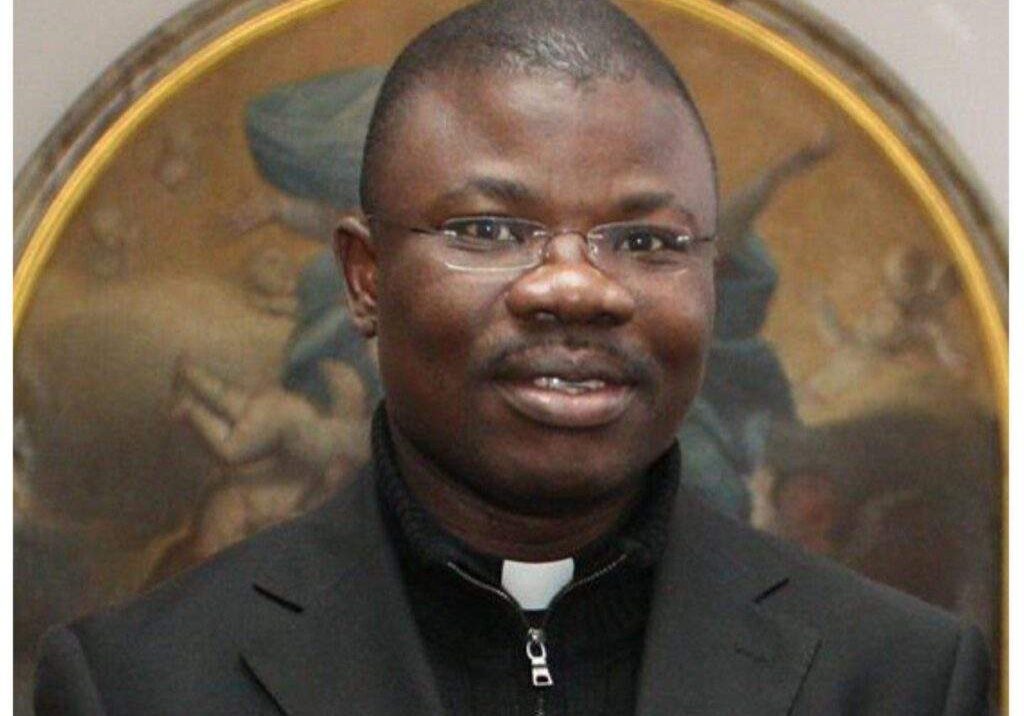 8719 ekiti abducted rev father micheal olofinlade regains freedom