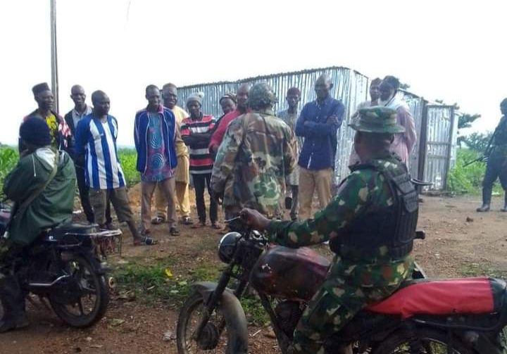 89685 troops strike bandits rescue victims in northwest nigeria 89685 troops strike bandits rescue victims in northwest nigeria
