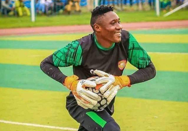 92661 npfl transfer kano pillars complete galadima signing 92661 npfl transfer kano pillars complete galadima signing