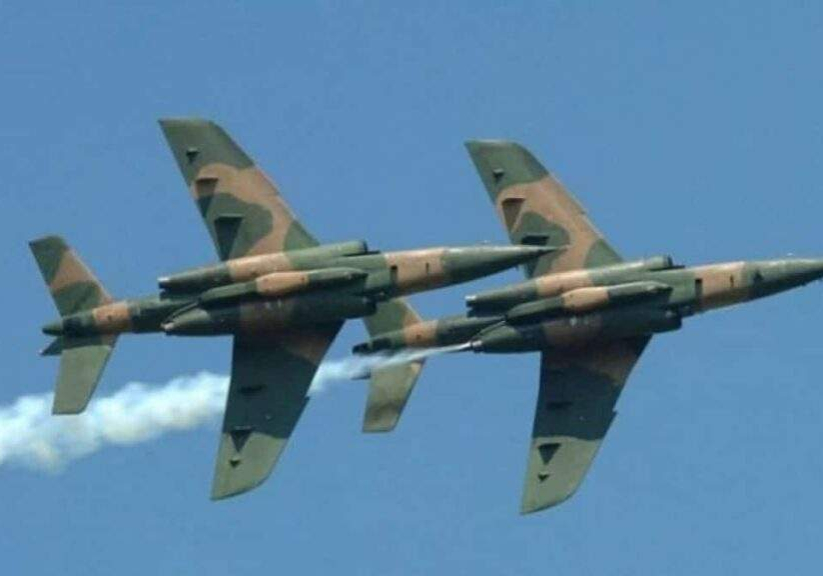 93061 breaking air force jet crashes in niger 93061 breaking air force jet crashes in niger